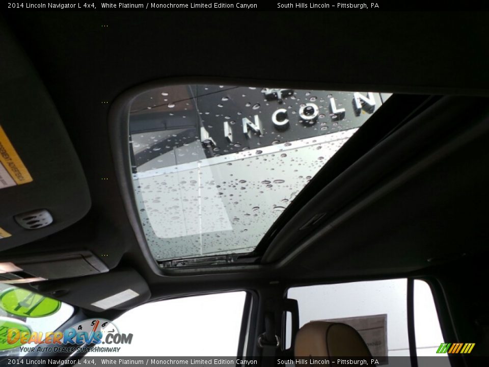2014 Lincoln Navigator L 4x4 White Platinum / Monochrome Limited Edition Canyon Photo #20