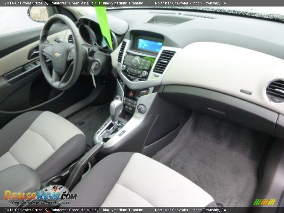 2014 Chevrolet Cruze LS Rainforest Green Metallic / Jet Black/Medium Titanium Photo #11