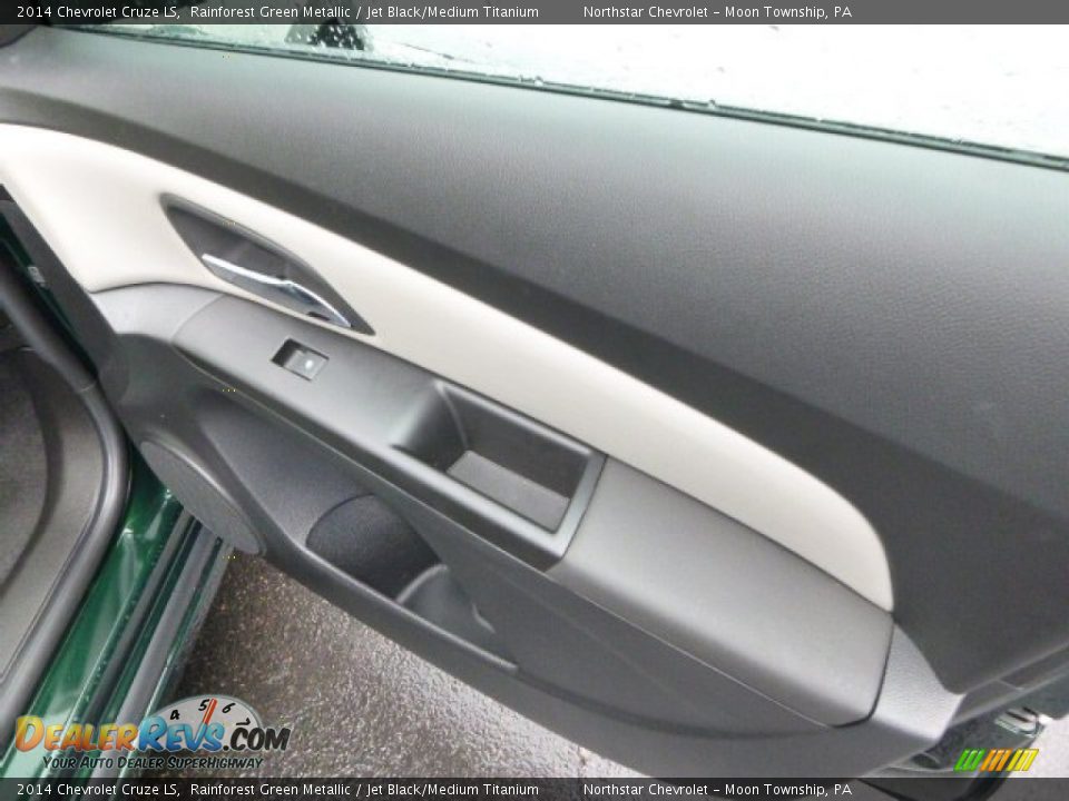 2014 Chevrolet Cruze LS Rainforest Green Metallic / Jet Black/Medium Titanium Photo #12