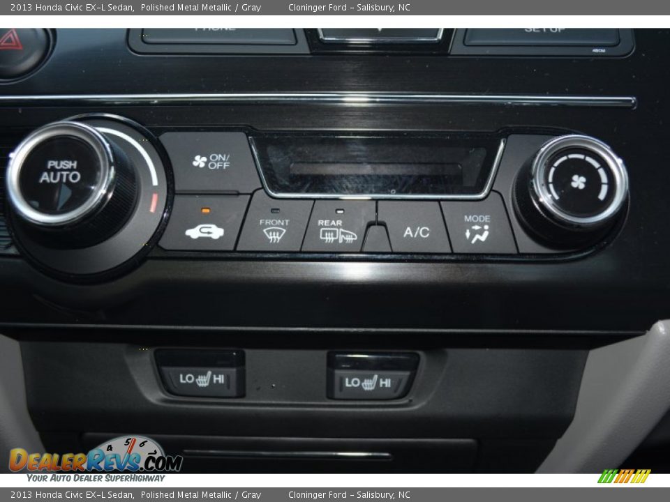 Controls of 2013 Honda Civic EX-L Sedan Photo #23