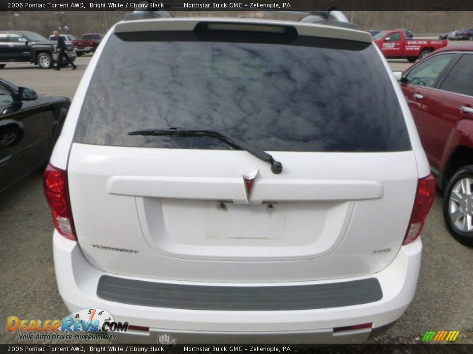 2006 Pontiac Torrent AWD Bright White / Ebony Black Photo #4