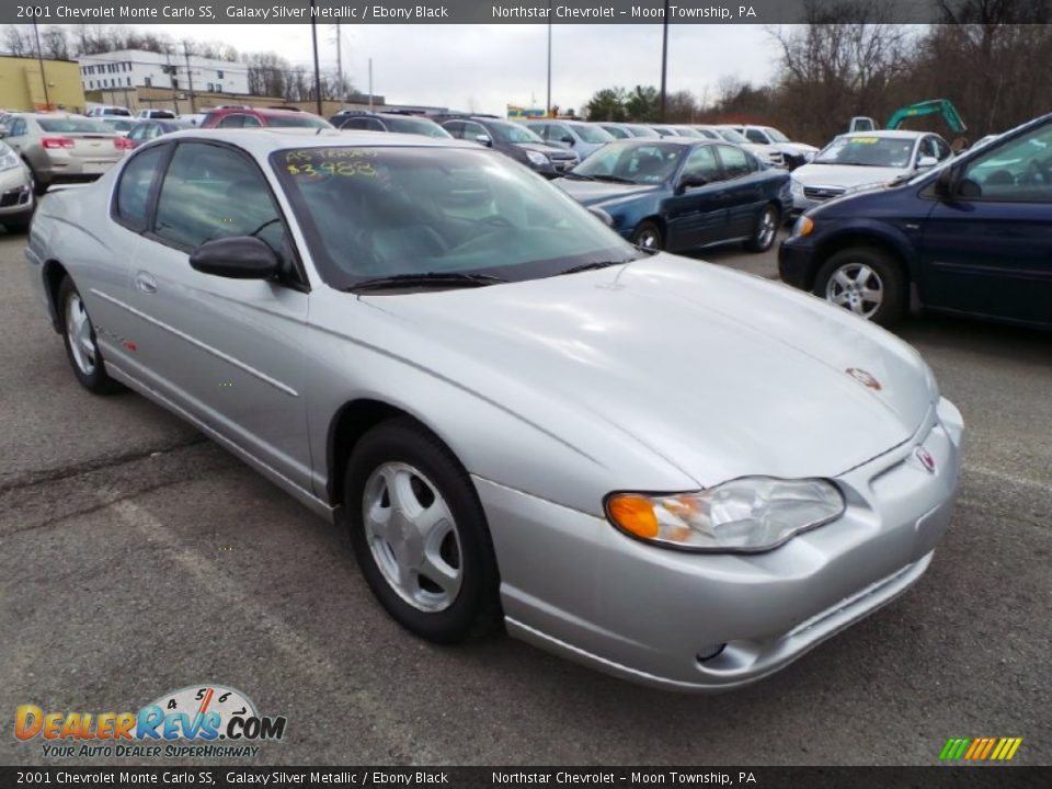 Front 3/4 View of 2001 Chevrolet Monte Carlo SS Photo #5