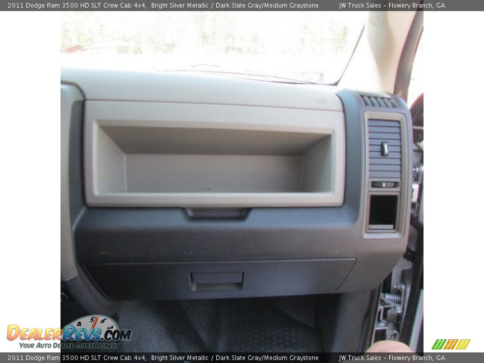 2011 Dodge Ram 3500 HD SLT Crew Cab 4x4 Bright Silver Metallic / Dark Slate Gray/Medium Graystone Photo #18