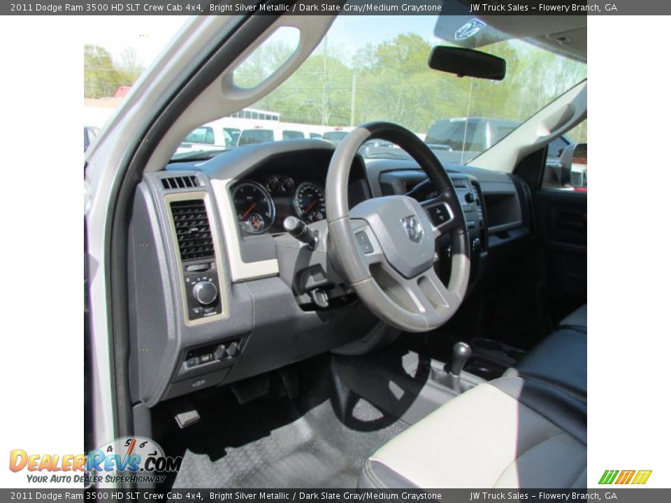 2011 Dodge Ram 3500 HD SLT Crew Cab 4x4 Bright Silver Metallic / Dark Slate Gray/Medium Graystone Photo #28