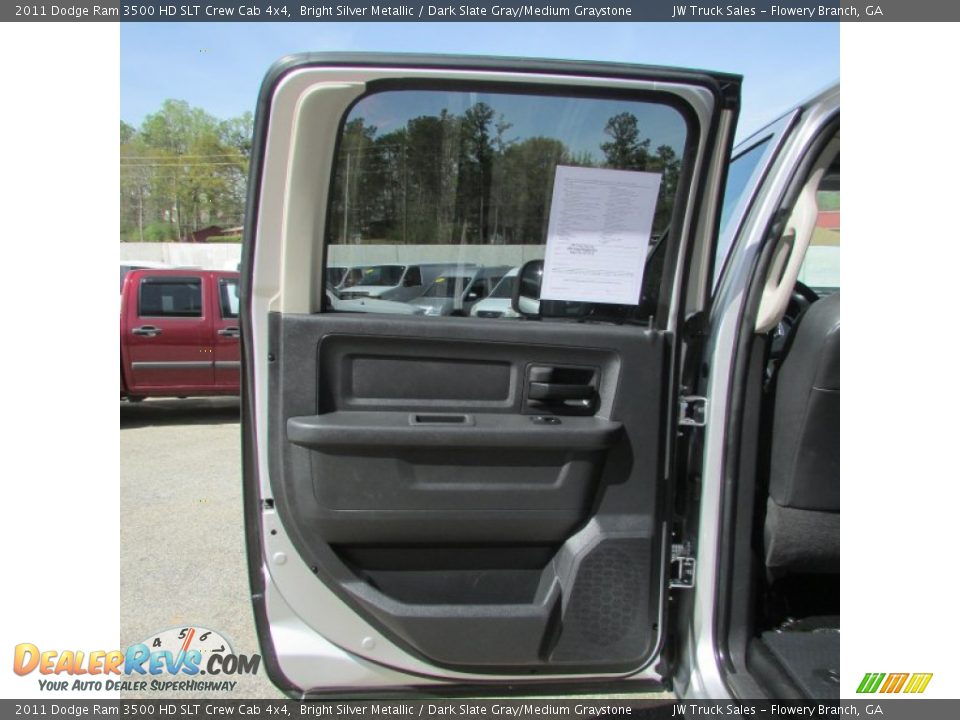 2011 Dodge Ram 3500 HD SLT Crew Cab 4x4 Bright Silver Metallic / Dark Slate Gray/Medium Graystone Photo #32