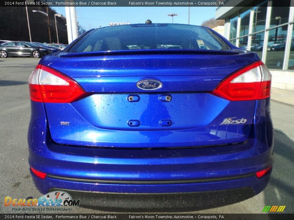 2014 Ford Fiesta SE Sedan Performance Blue / Charcoal Black Photo #7