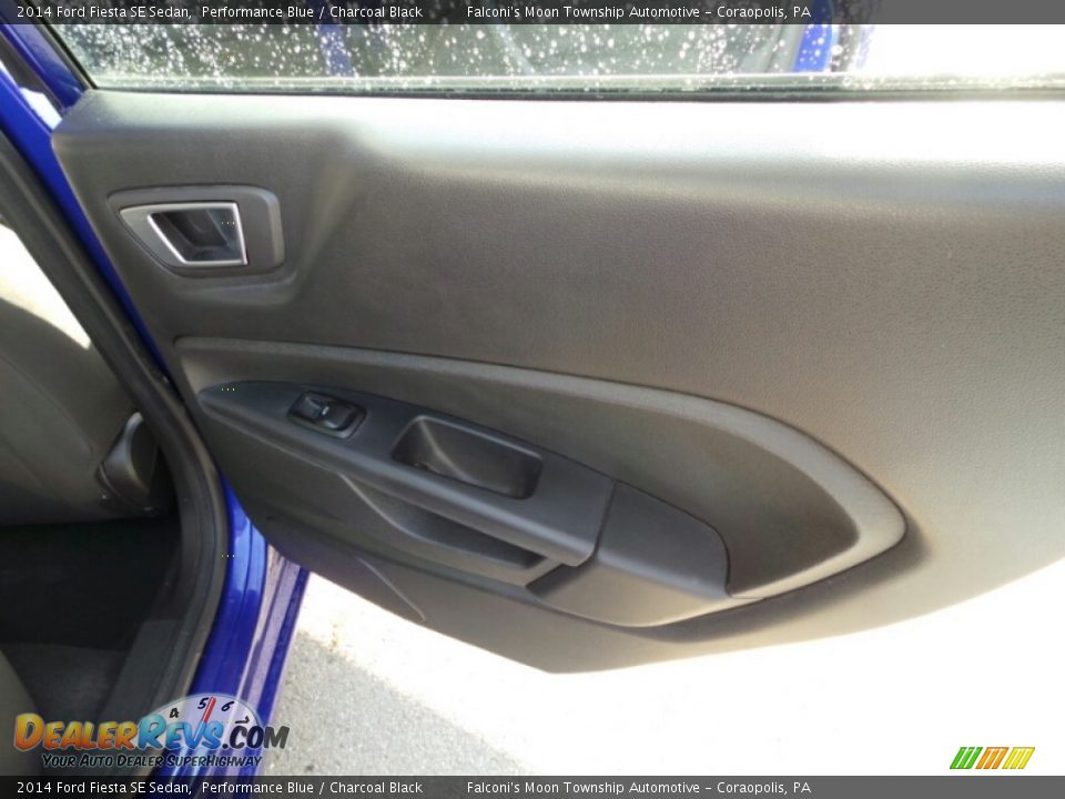 2014 Ford Fiesta SE Sedan Performance Blue / Charcoal Black Photo #14