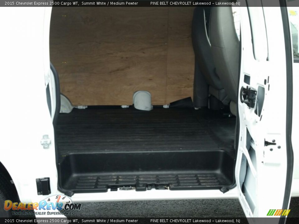 2015 Chevrolet Express 2500 Cargo WT Summit White / Medium Pewter Photo #7