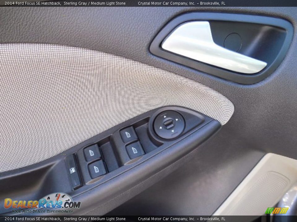 2014 Ford Focus SE Hatchback Sterling Gray / Medium Light Stone Photo #16