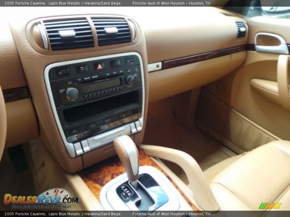 2005 Porsche Cayenne Lapis Blue Metallic / Havanna/Sand Beige Photo #19