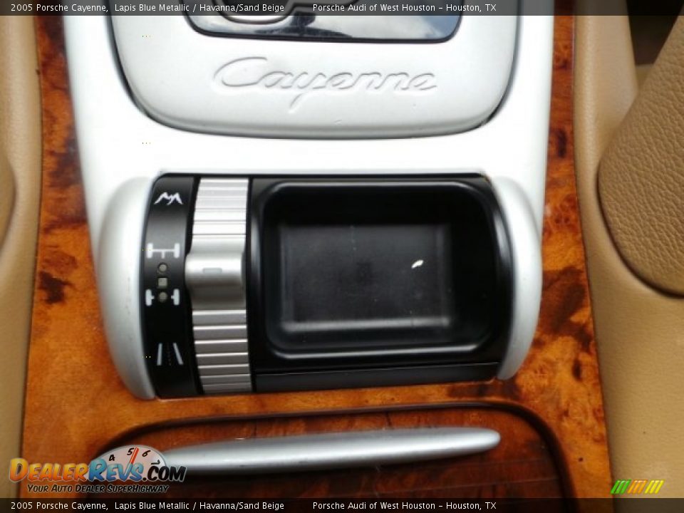 2005 Porsche Cayenne Lapis Blue Metallic / Havanna/Sand Beige Photo #26