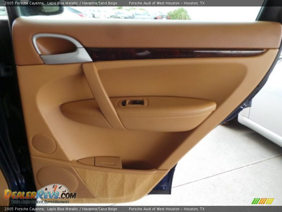 2005 Porsche Cayenne Lapis Blue Metallic / Havanna/Sand Beige Photo #35