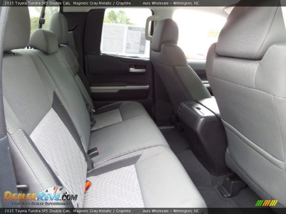 2015 Toyota Tundra SR5 Double Cab Magnetic Gray Metallic / Graphite Photo #14