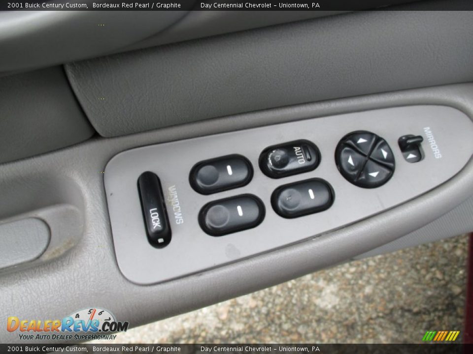 Controls of 2001 Buick Century Custom Photo #19