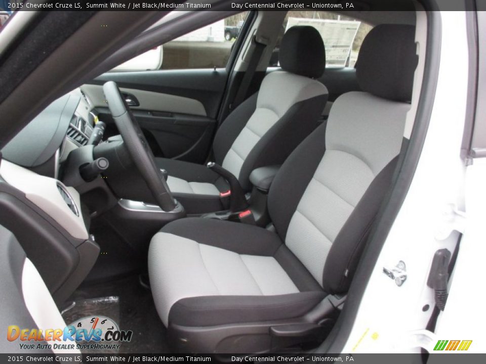 Front Seat of 2015 Chevrolet Cruze LS Photo #13