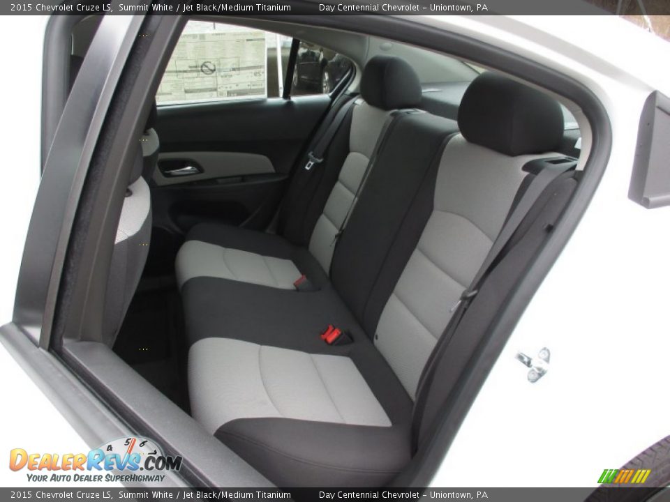 Rear Seat of 2015 Chevrolet Cruze LS Photo #14