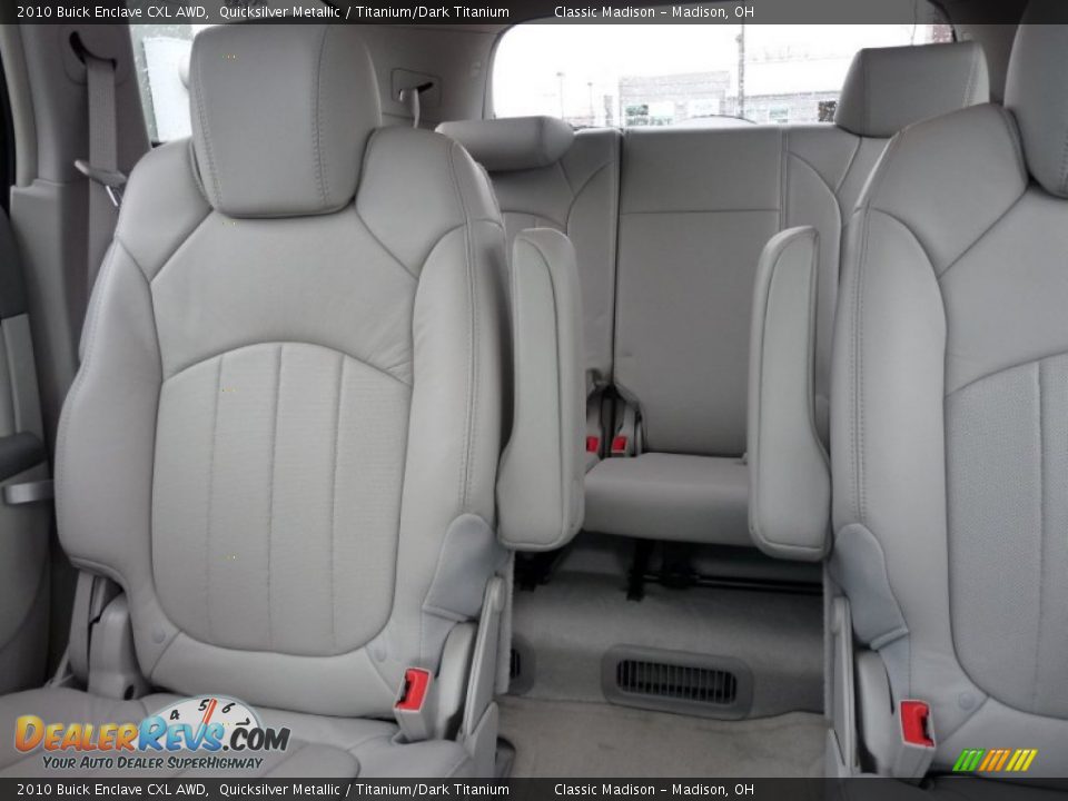 Rear Seat of 2010 Buick Enclave CXL AWD Photo #6
