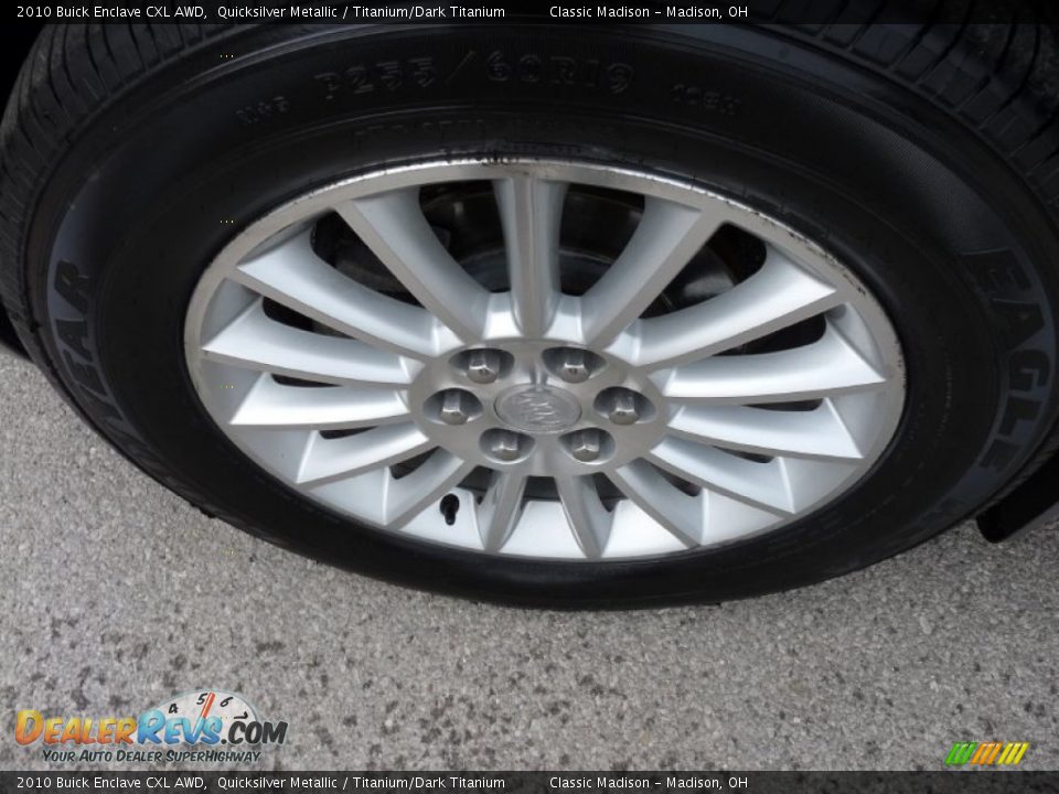 2010 Buick Enclave CXL AWD Quicksilver Metallic / Titanium/Dark Titanium Photo #13