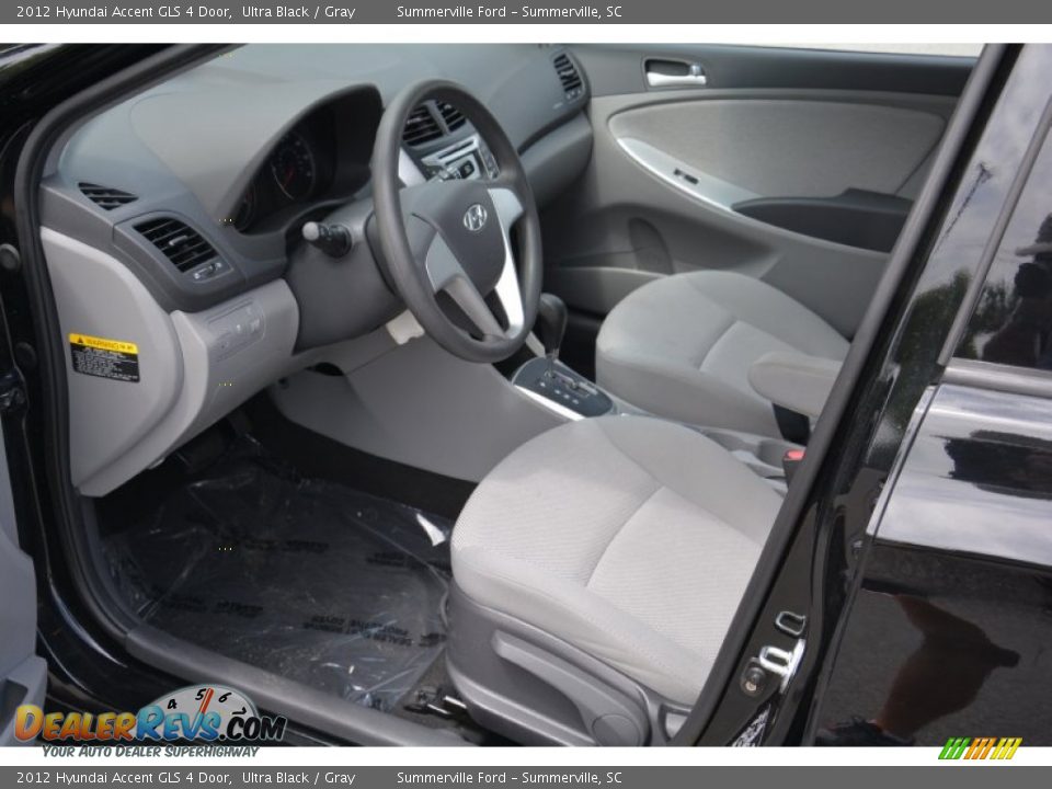 2012 Hyundai Accent GLS 4 Door Ultra Black / Gray Photo #11