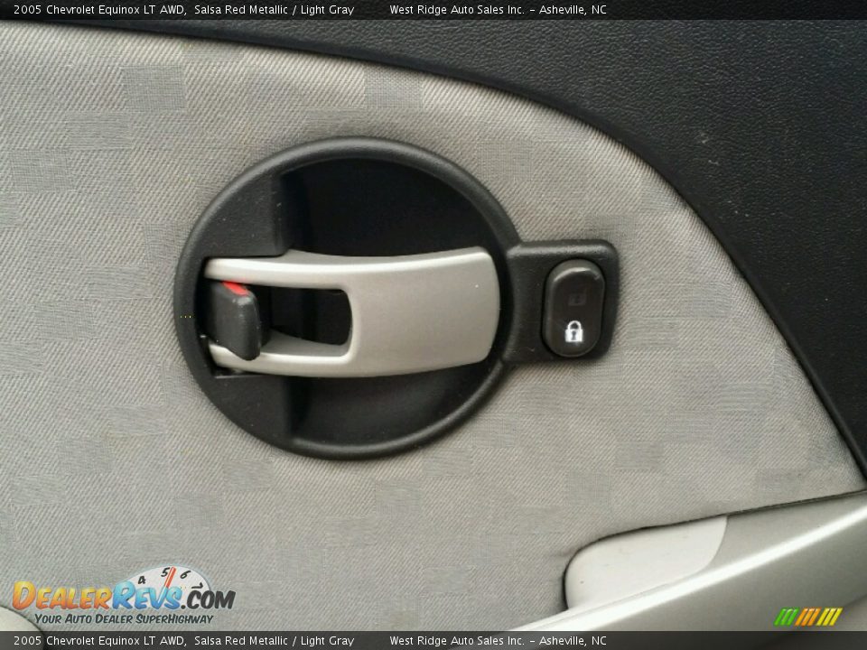 2005 Chevrolet Equinox LT AWD Salsa Red Metallic / Light Gray Photo #17