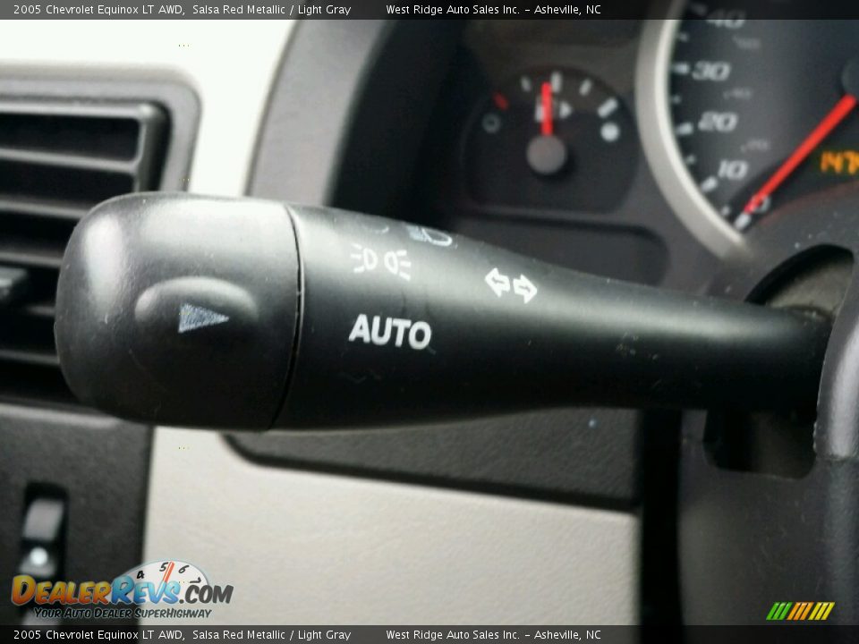 2005 Chevrolet Equinox LT AWD Salsa Red Metallic / Light Gray Photo #18