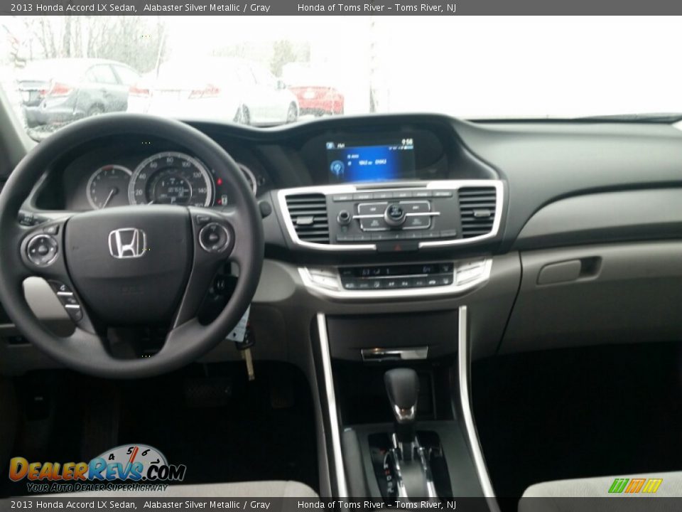 2013 Honda Accord LX Sedan Alabaster Silver Metallic / Gray Photo #11