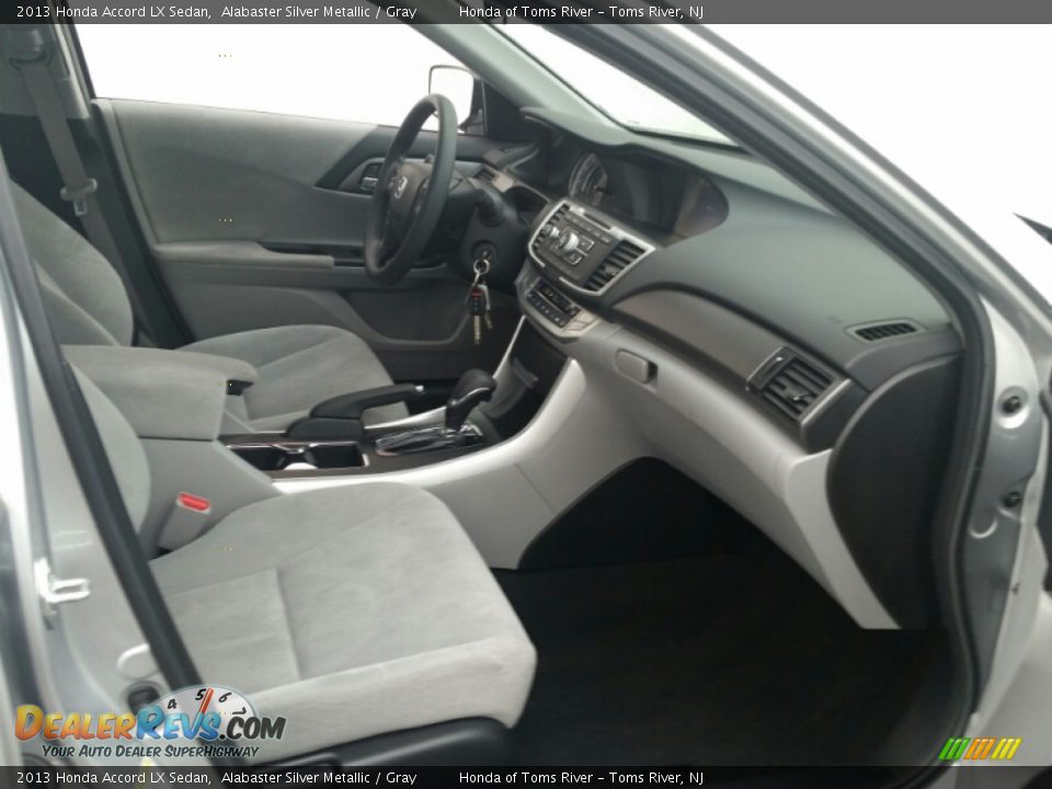 2013 Honda Accord LX Sedan Alabaster Silver Metallic / Gray Photo #29