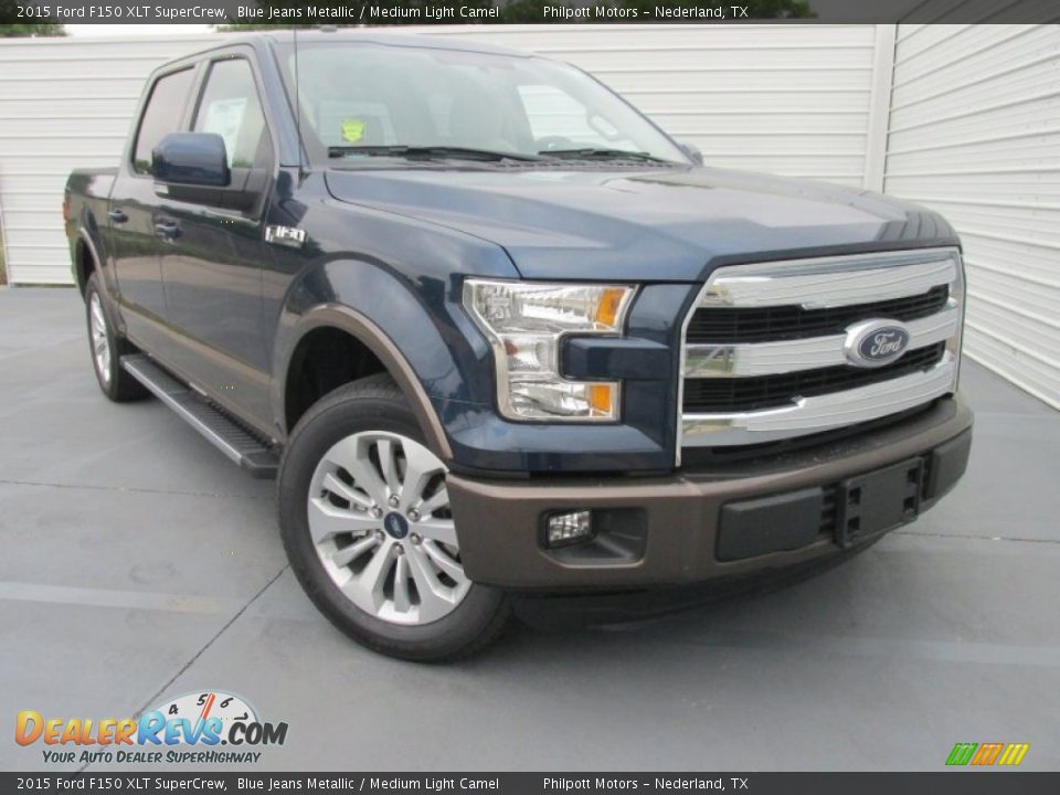 Front 3/4 View of 2015 Ford F150 XLT SuperCrew Photo #2