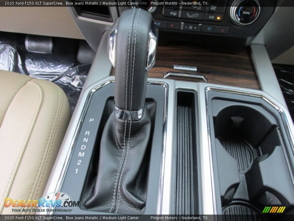 2015 Ford F150 XLT SuperCrew Shifter Photo #31