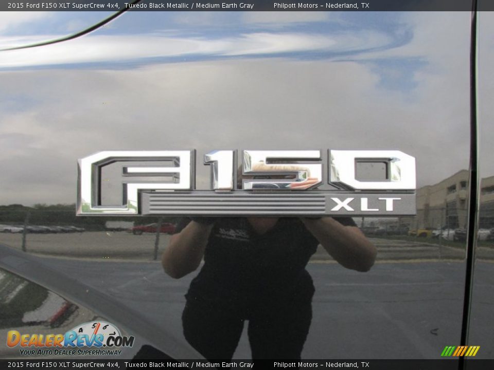 2015 Ford F150 XLT SuperCrew 4x4 Tuxedo Black Metallic / Medium Earth Gray Photo #14