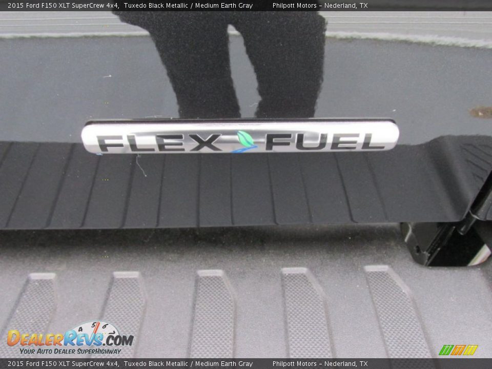 2015 Ford F150 XLT SuperCrew 4x4 Tuxedo Black Metallic / Medium Earth Gray Photo #19