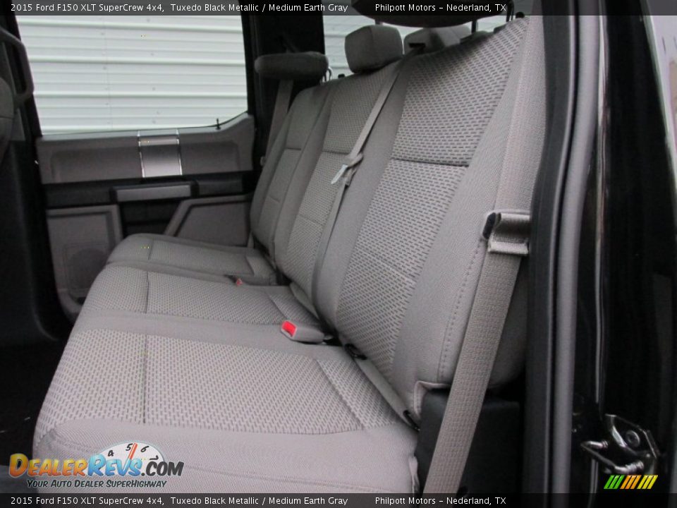 2015 Ford F150 XLT SuperCrew 4x4 Tuxedo Black Metallic / Medium Earth Gray Photo #22
