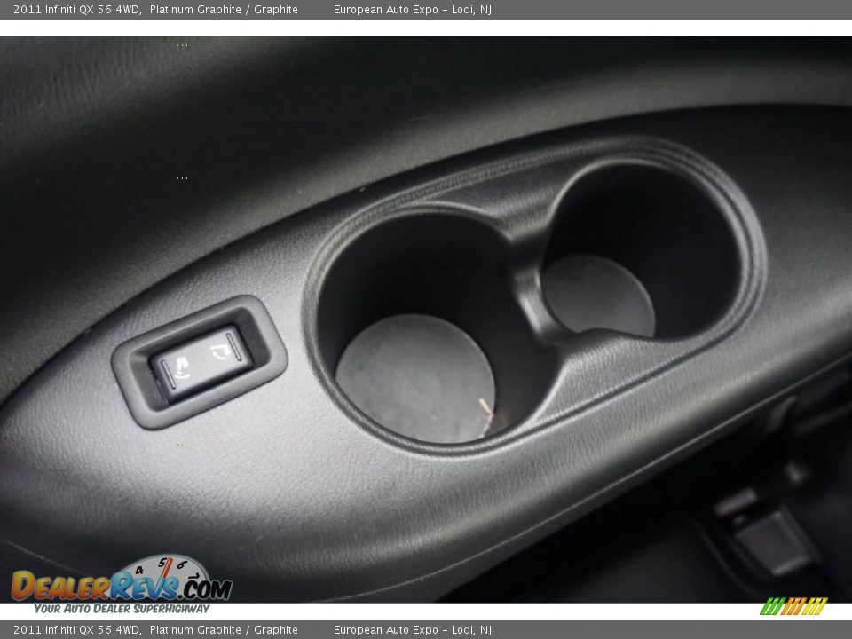 2011 Infiniti QX 56 4WD Platinum Graphite / Graphite Photo #36