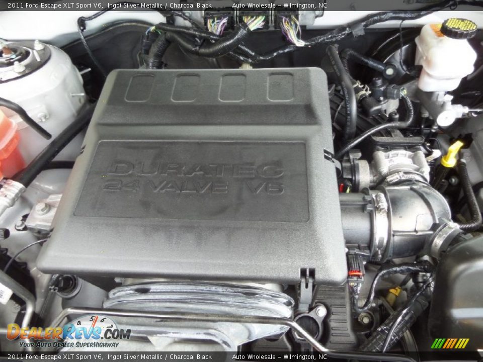 2011 Ford Escape XLT Sport V6 Ingot Silver Metallic / Charcoal Black Photo #6
