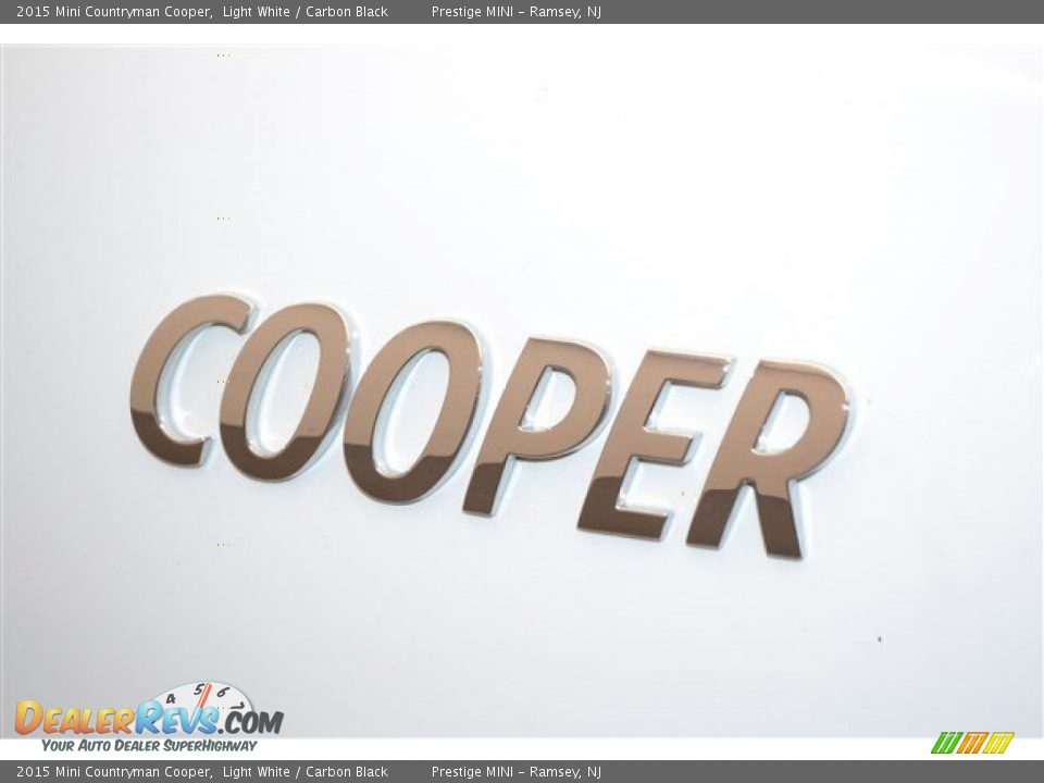 2015 Mini Countryman Cooper Light White / Carbon Black Photo #36
