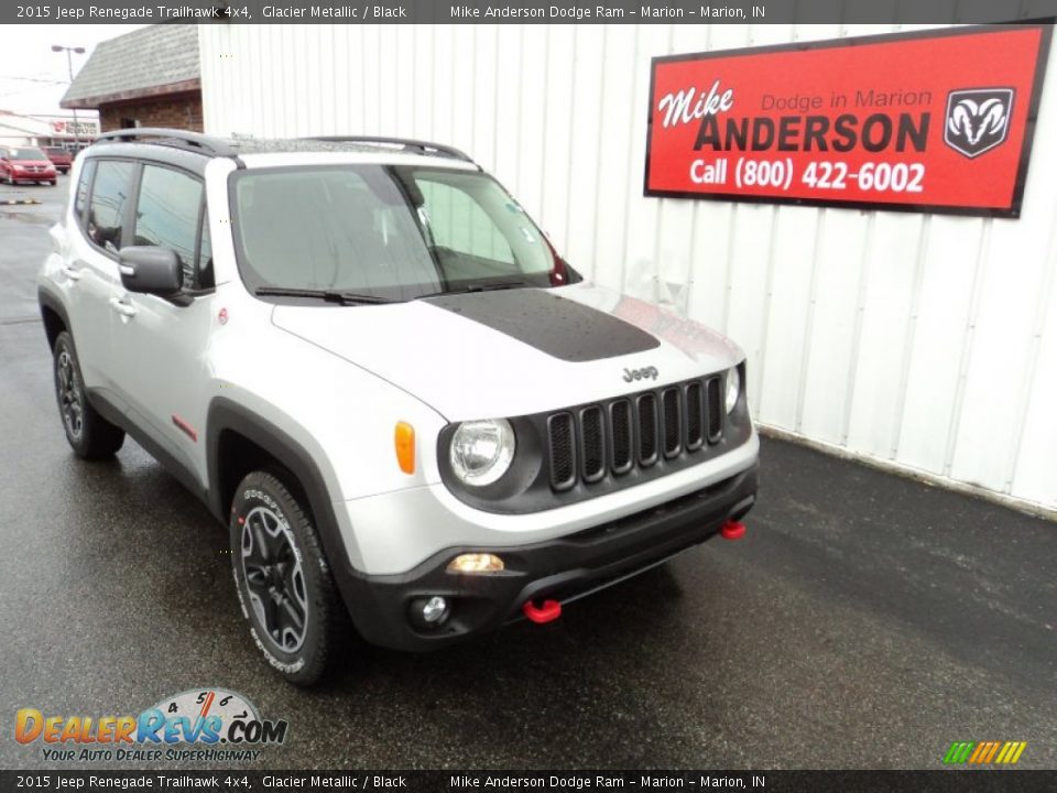 2015 Jeep Renegade Trailhawk 4x4 Glacier Metallic / Black Photo #1
