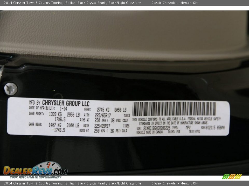 2014 Chrysler Town & Country Touring Brilliant Black Crystal Pearl / Black/Light Graystone Photo #13