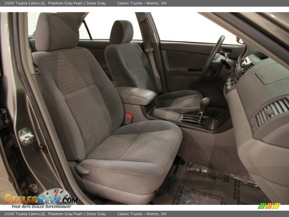 2006 Toyota Camry LE Phantom Gray Pearl / Stone Gray Photo #11
