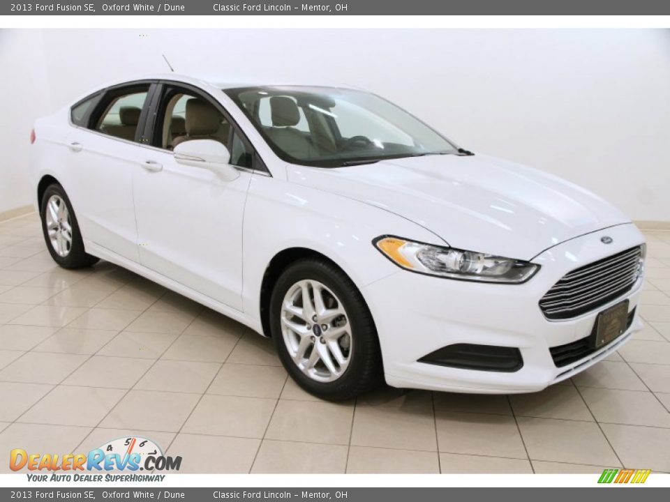 2013 Ford Fusion SE Oxford White / Dune Photo #1