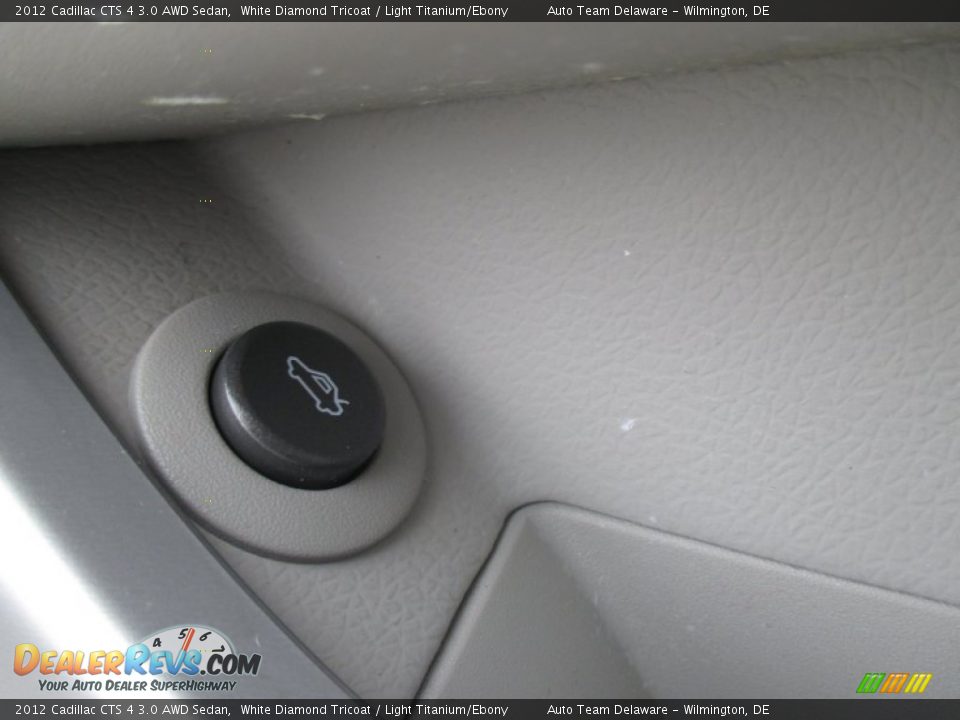 2012 Cadillac CTS 4 3.0 AWD Sedan White Diamond Tricoat / Light Titanium/Ebony Photo #28