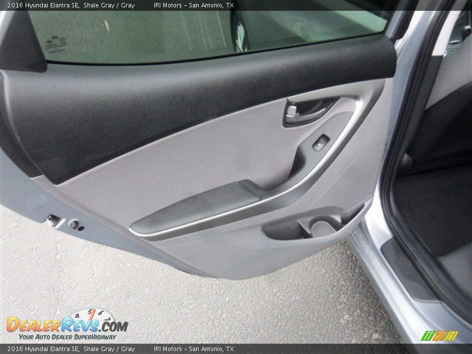 2016 Hyundai Elantra SE Shale Gray / Gray Photo #12