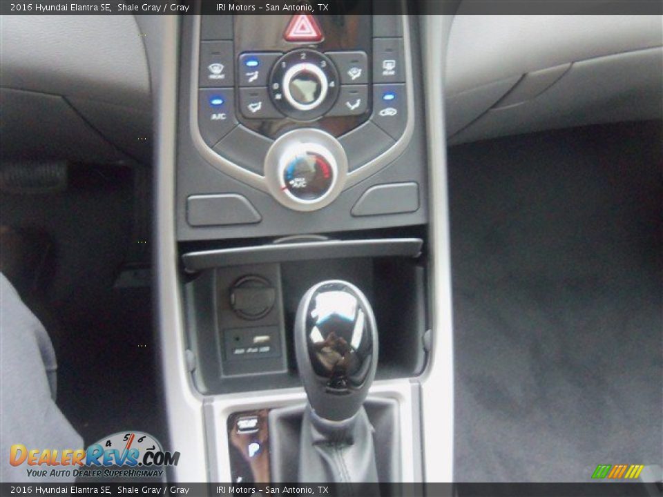2016 Hyundai Elantra SE Shale Gray / Gray Photo #16