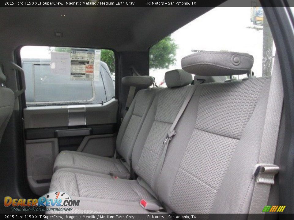 2015 Ford F150 XLT SuperCrew Magnetic Metallic / Medium Earth Gray Photo #29