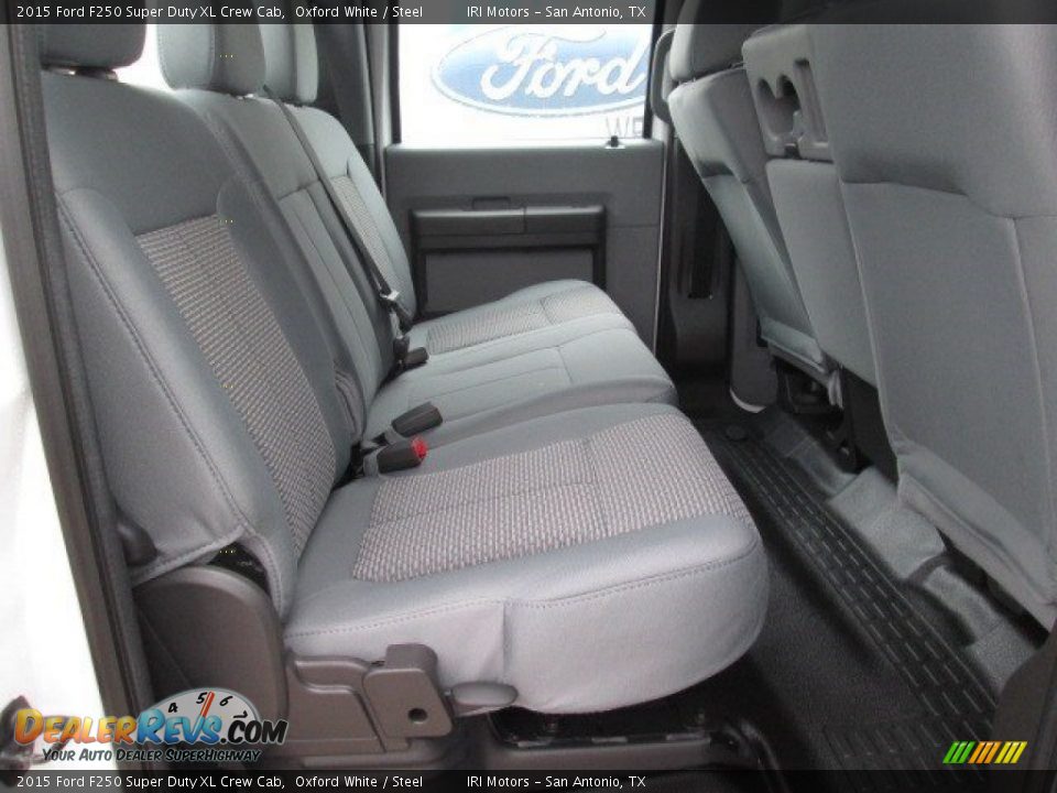 2015 Ford F250 Super Duty XL Crew Cab Oxford White / Steel Photo #18
