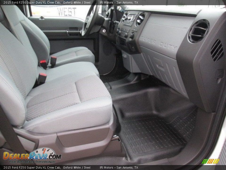 2015 Ford F250 Super Duty XL Crew Cab Oxford White / Steel Photo #24