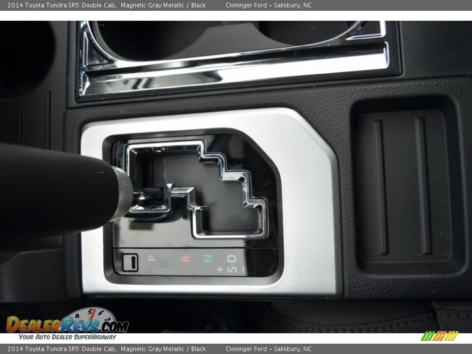 2014 Toyota Tundra SR5 Double Cab Magnetic Gray Metallic / Black Photo #18