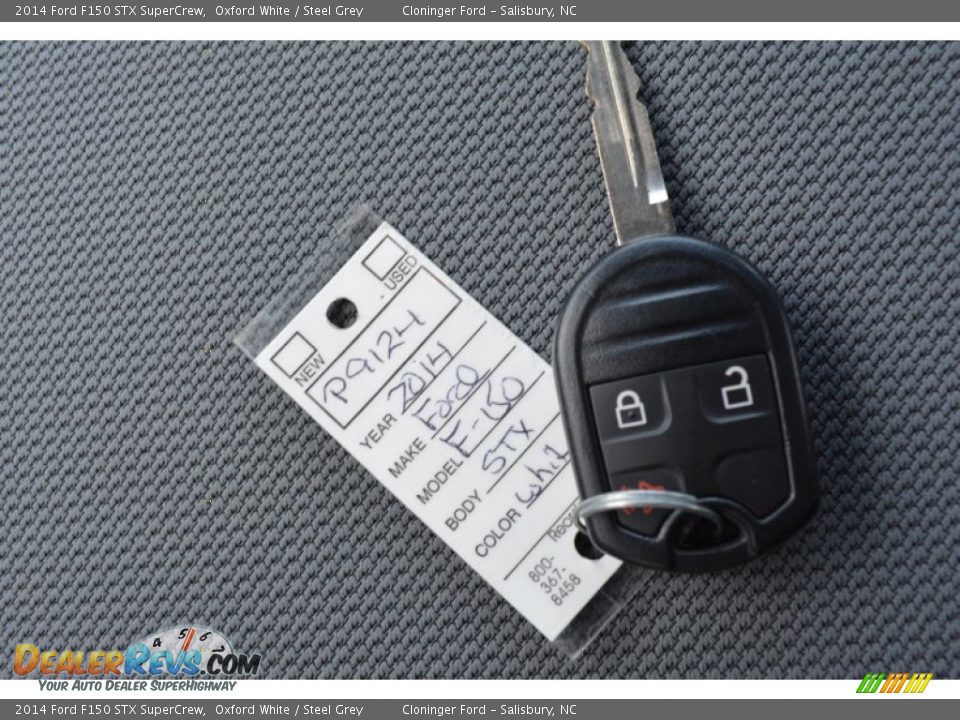 2014 Ford F150 STX SuperCrew Oxford White / Steel Grey Photo #24