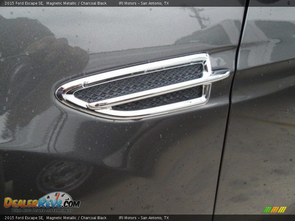 2015 Ford Escape SE Magnetic Metallic / Charcoal Black Photo #5