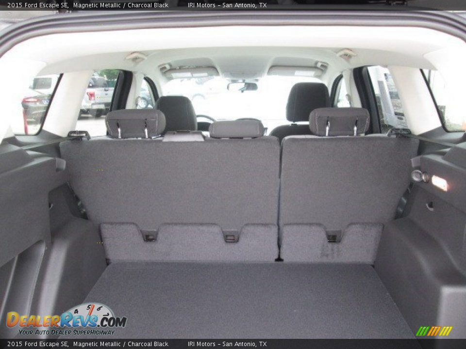 2015 Ford Escape SE Magnetic Metallic / Charcoal Black Photo #11