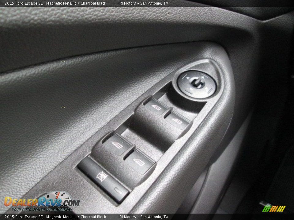 2015 Ford Escape SE Magnetic Metallic / Charcoal Black Photo #24